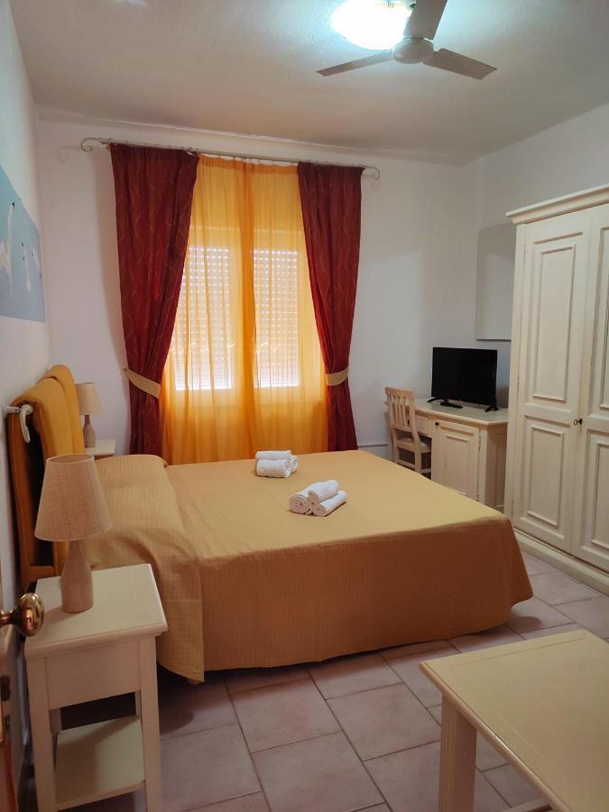 A.I.R. Hotel Gabbiano Isola Rossa  Exterior photo